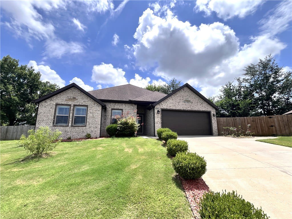 4901 SW Energy Avenue – photo 2