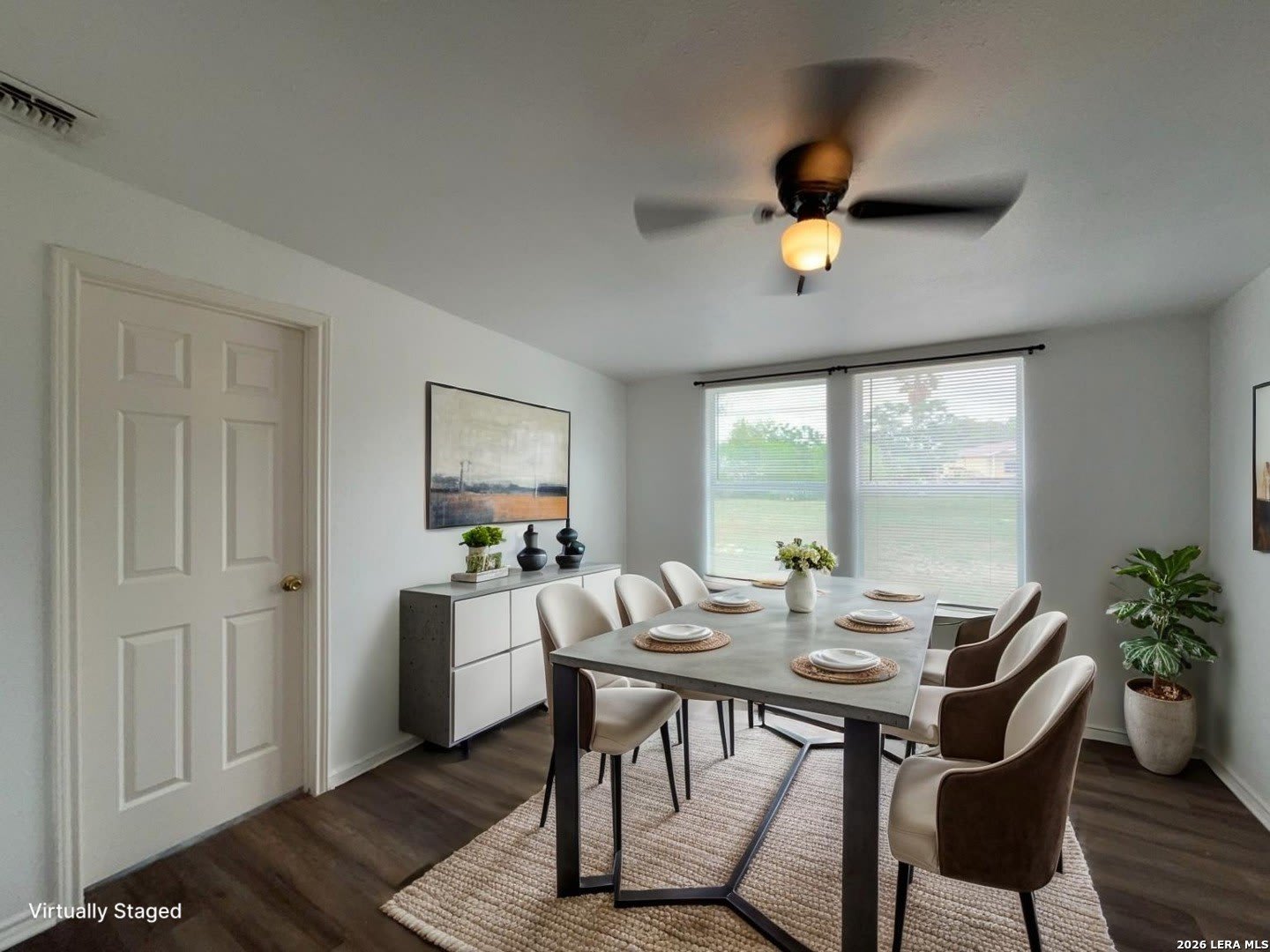 1142 W Villaret Blvd – photo 3