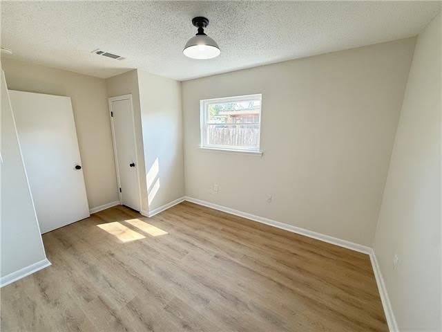 2705 BRITANNICA Drive – photo 4