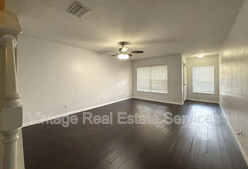 254 Castlekeeper Pl – photo 2