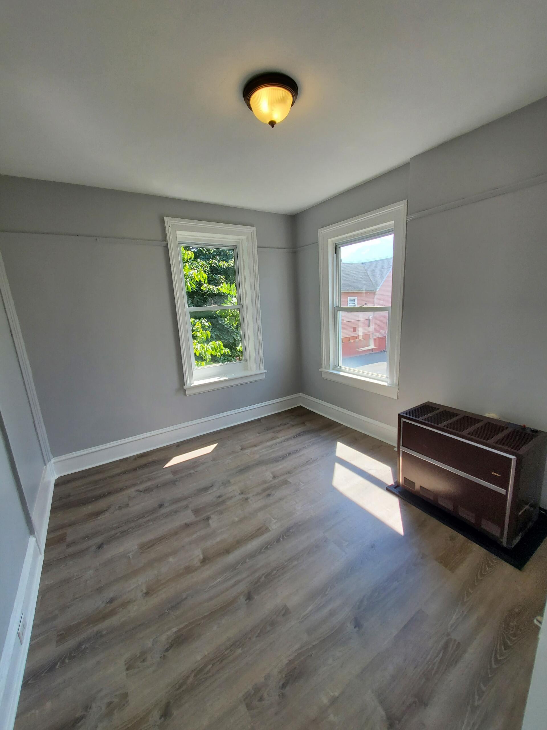 177 W Parmenter St – photo 3