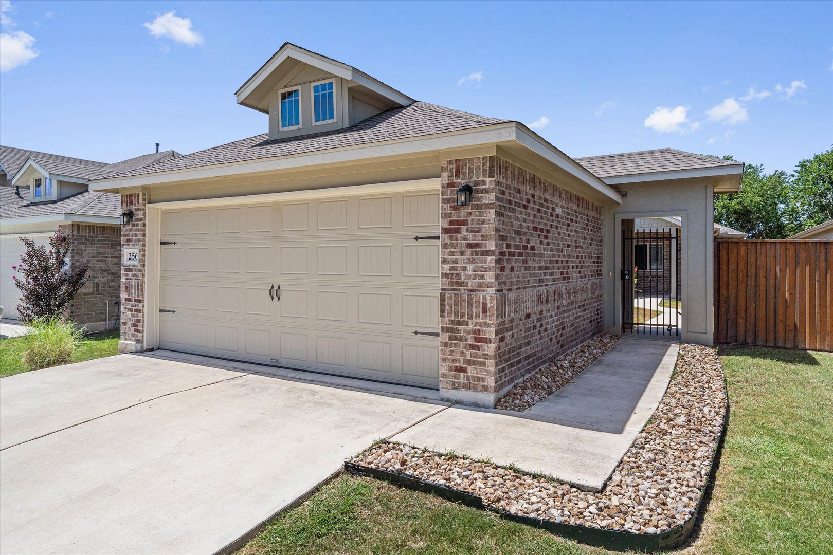 256 Pelican Bay Cir, Kyle, Texas 78640 – photo 2