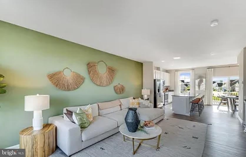 458 SEEBACK DRIVE – photo 2