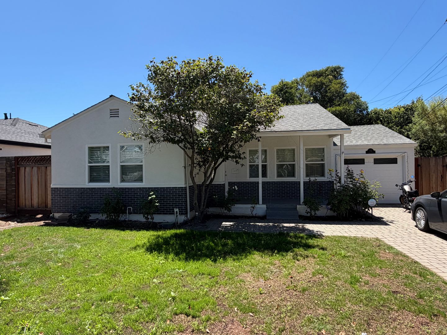 Recently Updated 3Bd 2 5Ba Santa Clara Home Minutes From Westfield Valley Fair – photo 1