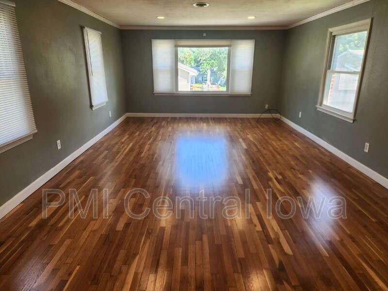 1234 Herold Avenue – photo 3
