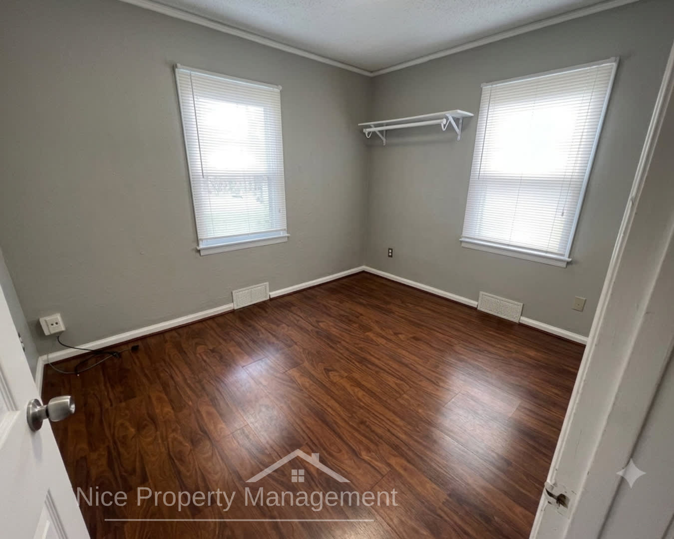 Charming 2 BEDROOM IN FERNDALE – photo 3