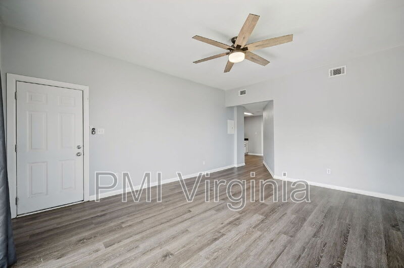 318 North Main Street – photo 5