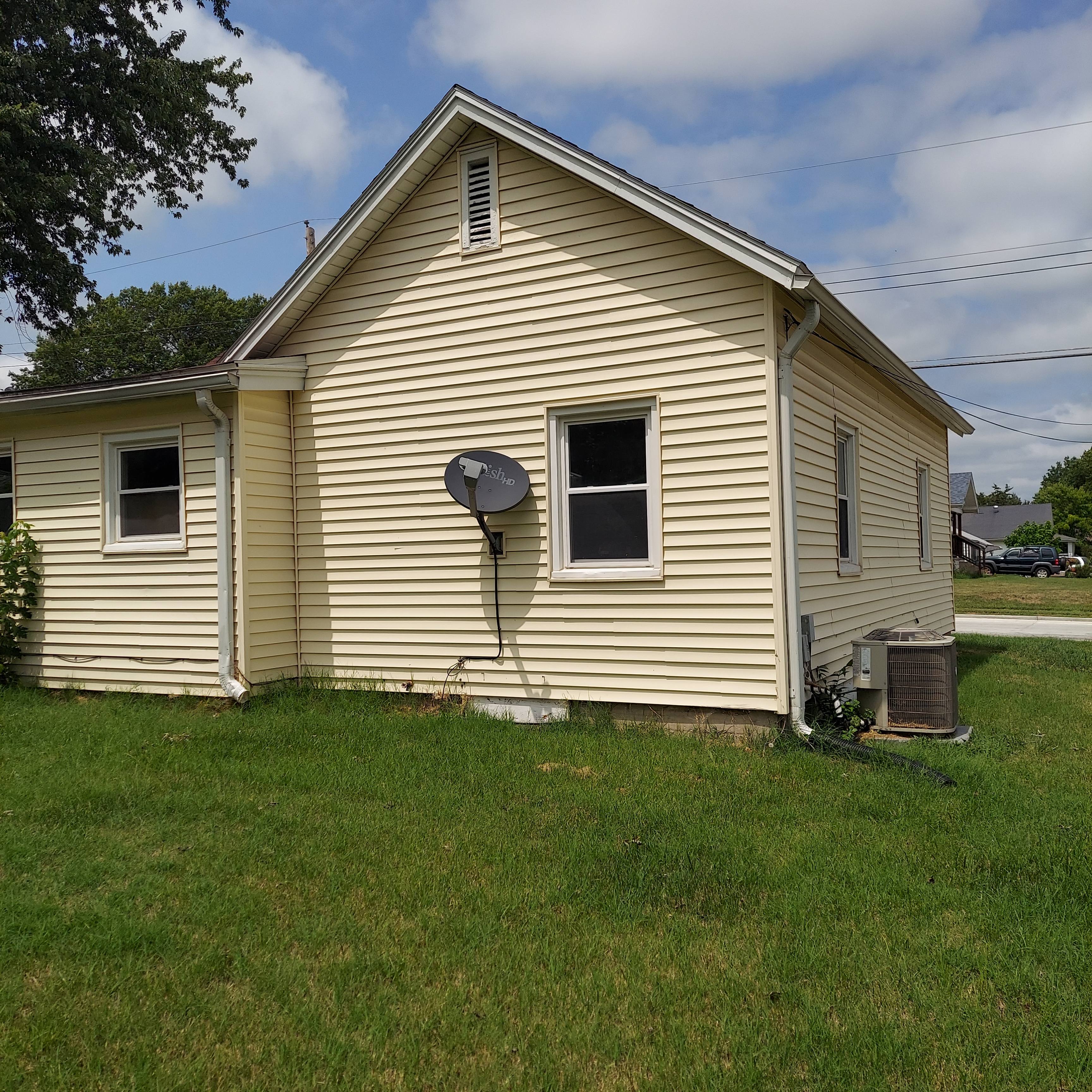 704 Breckenridge – photo 2