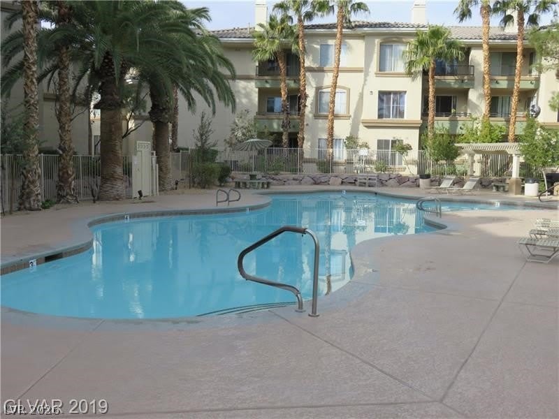 7123 S Durango Drive – photo 4