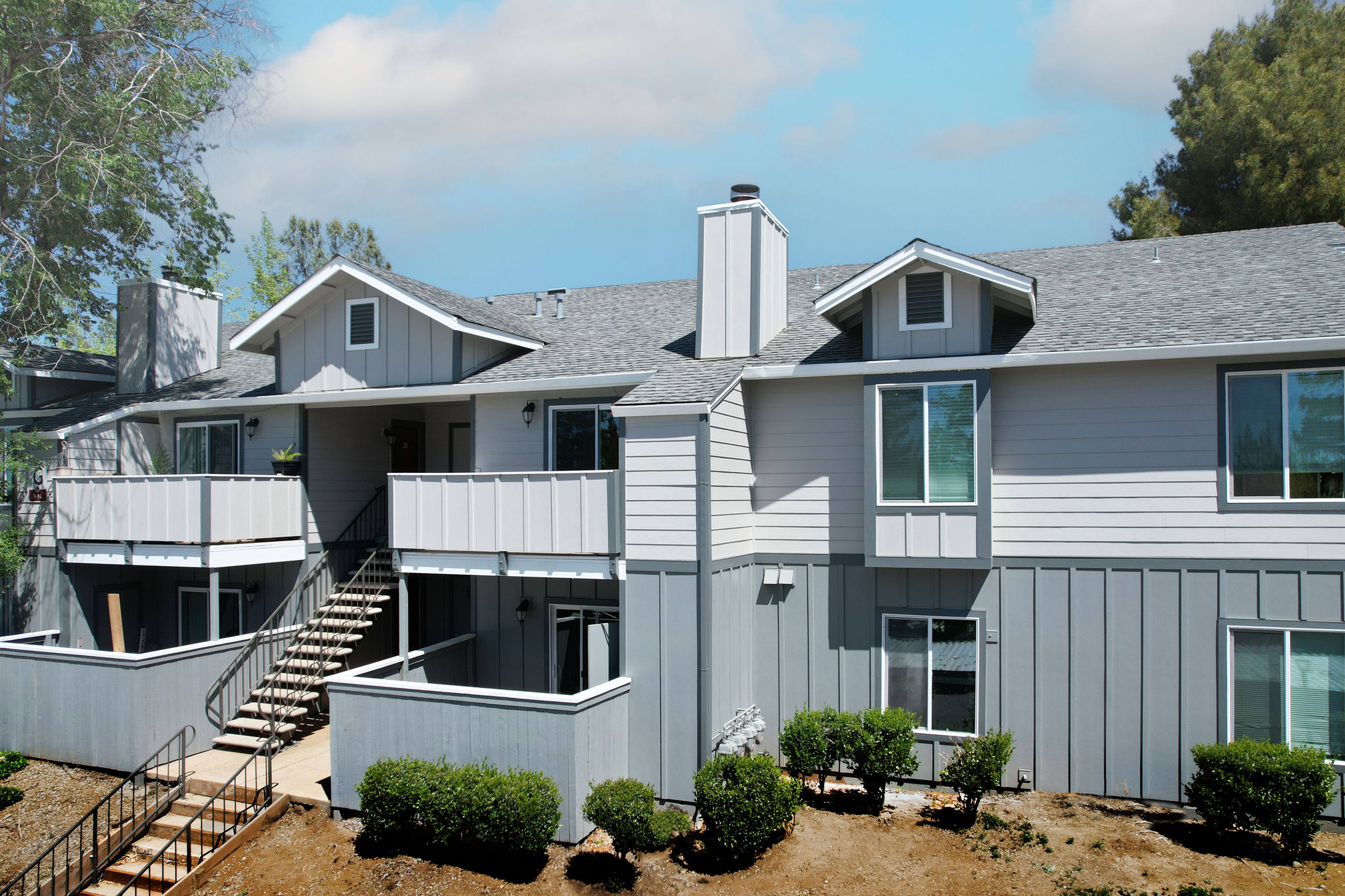 Sierra Oaks Apartments – photo 4