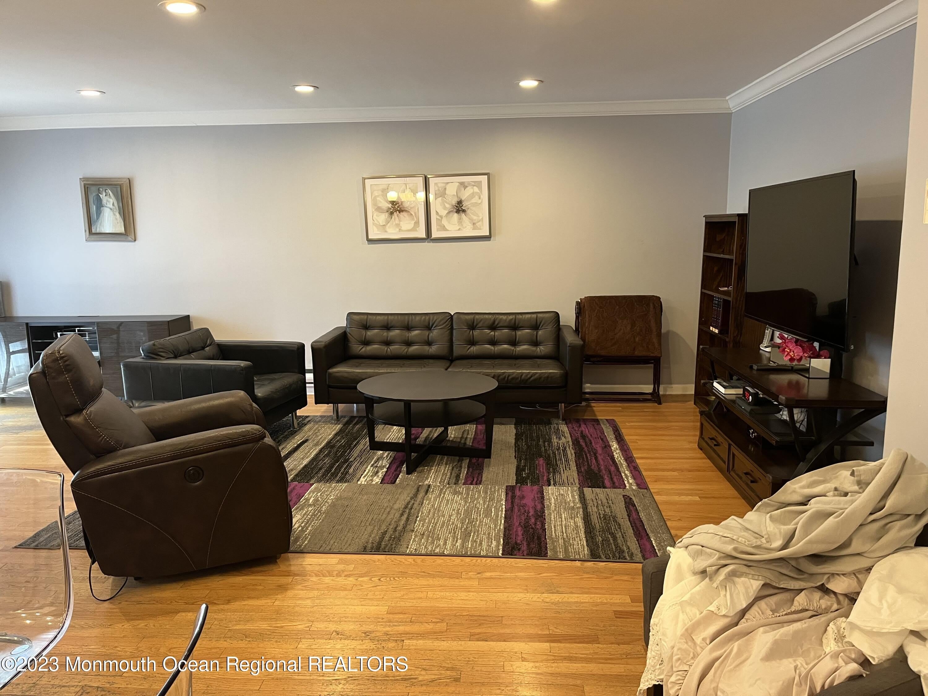 65 Cedar Avenue – photo 4