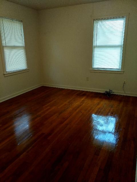 675 E Caston St – photo 4