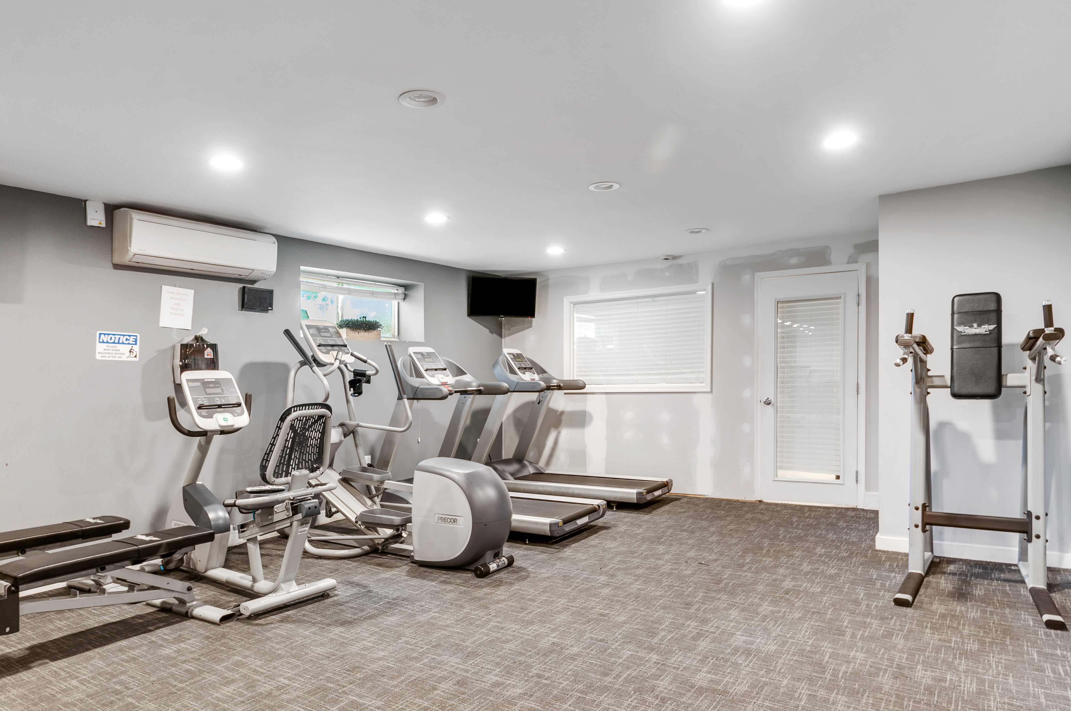 Chapelcroft Apartments – photo 2