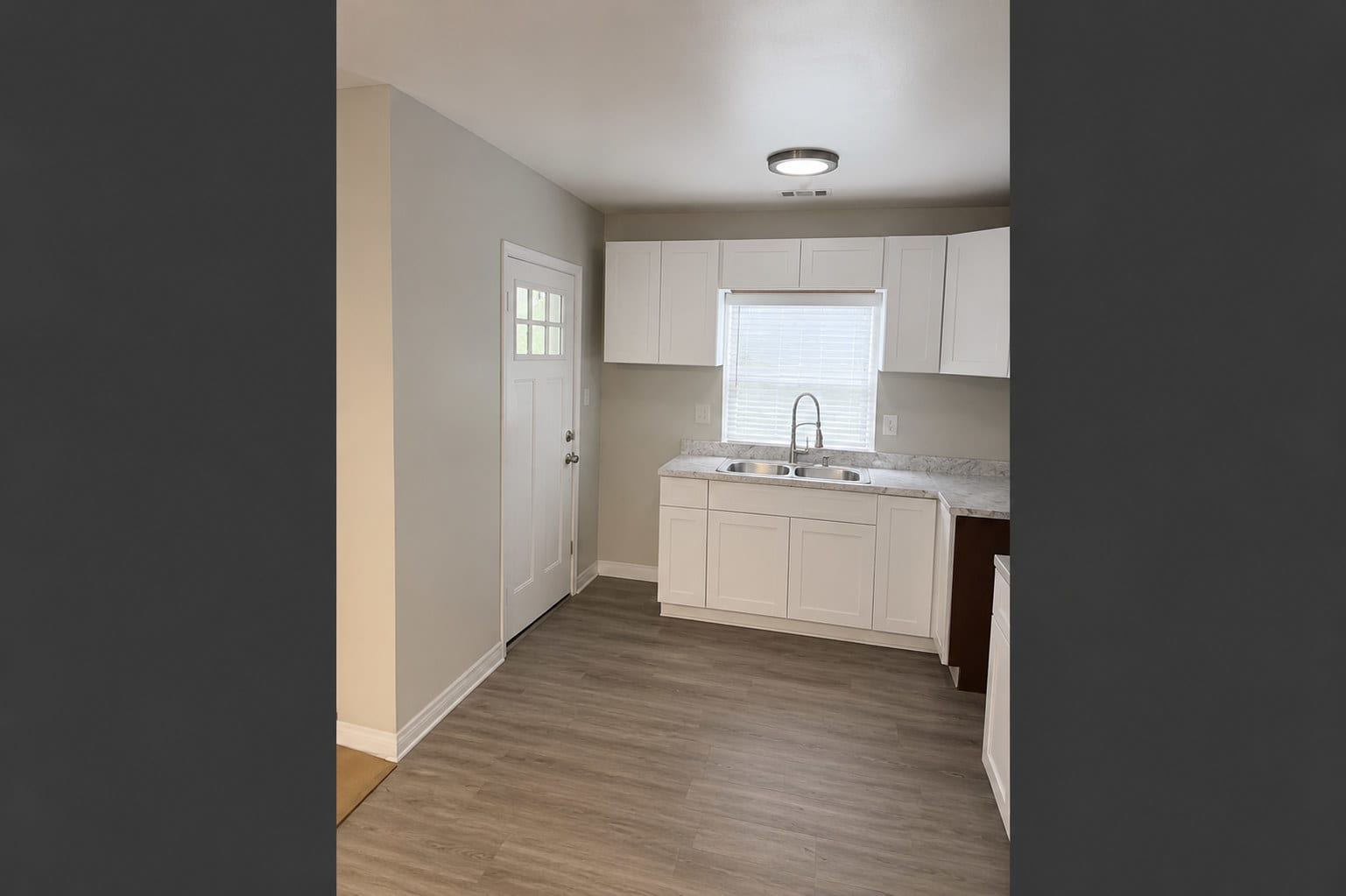 520 Nelson Street – photo 3
