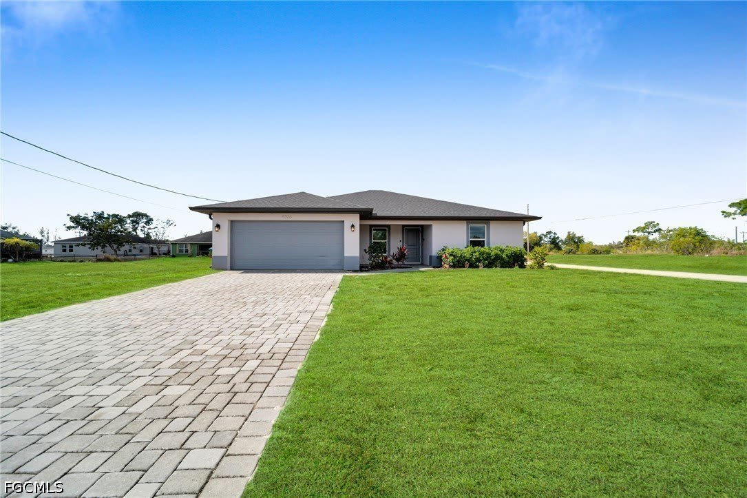 4326 NE 24th Place – photo 1