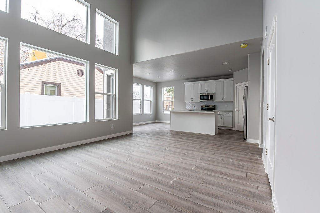 712 E Zekes Court – photo 5