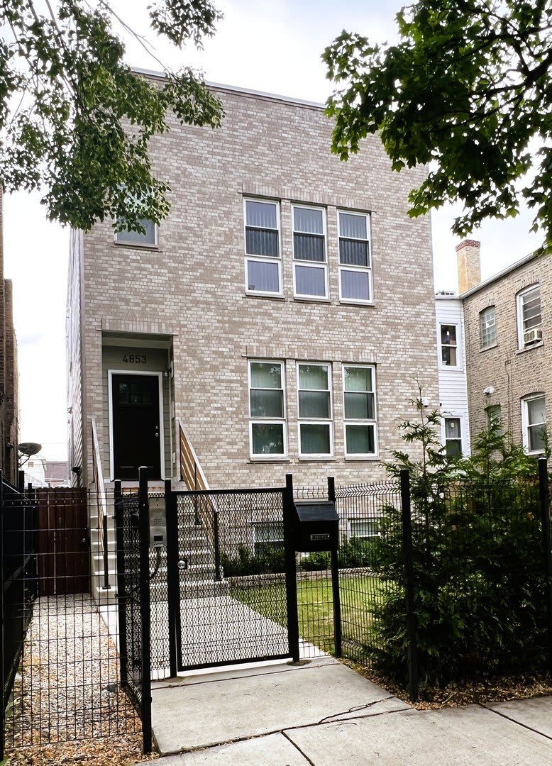 4853 W Nelson Street – photo 1