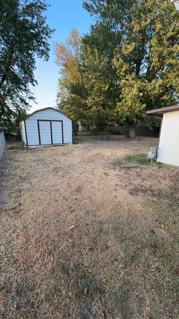 706 Chisholm Trail – photo 2