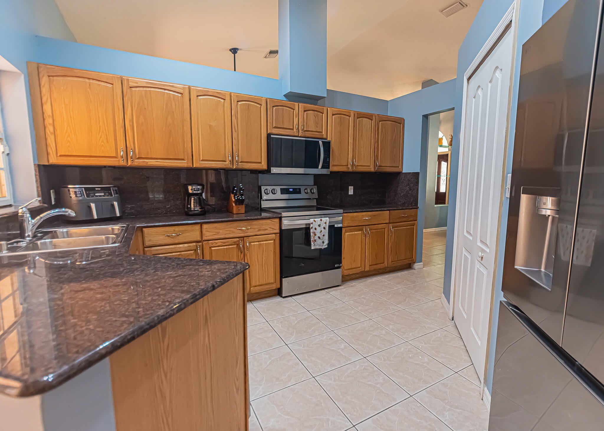 1193 SW LIVE OAK Cove – photo 4