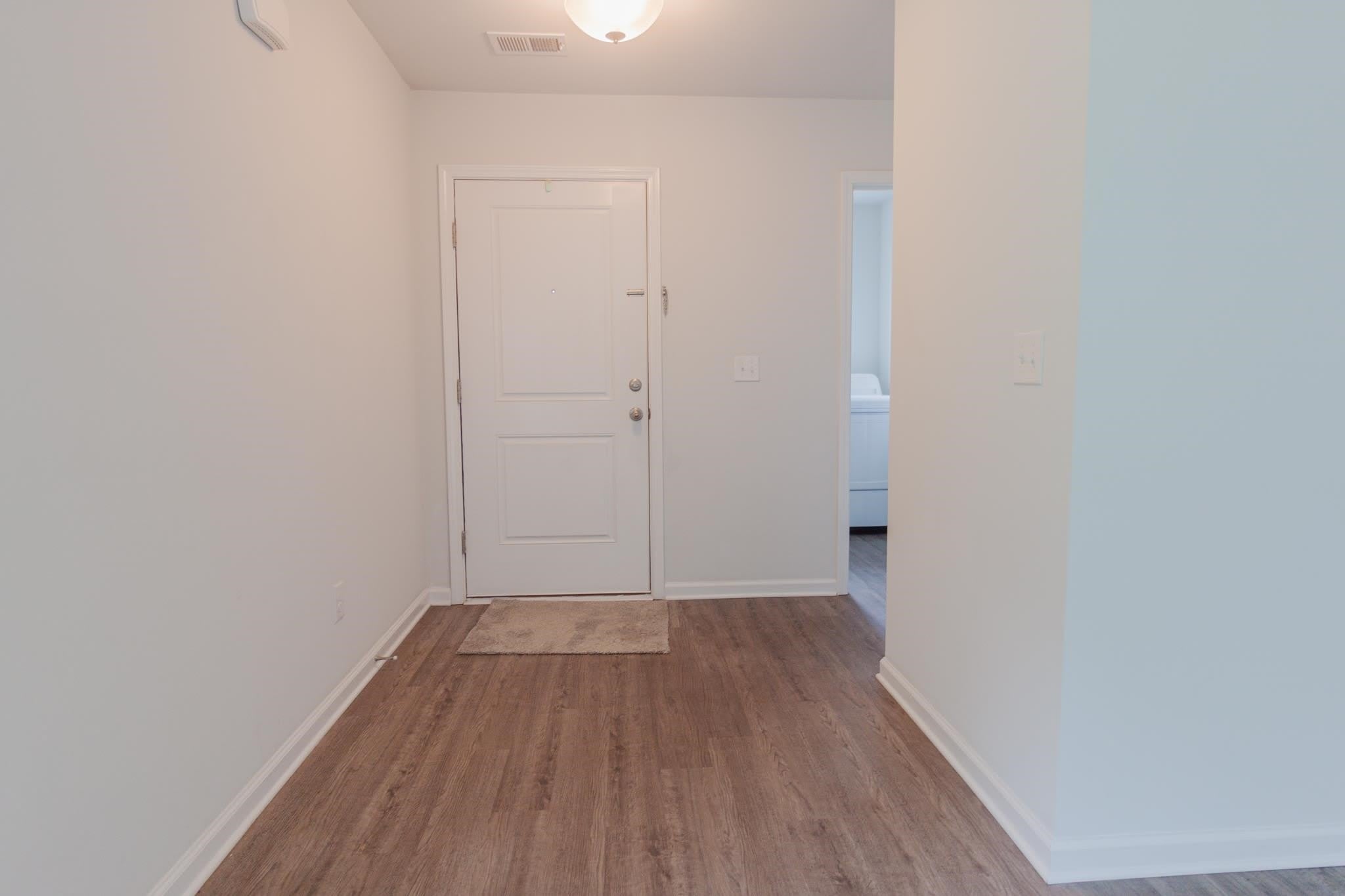 591 Mossbank Loop – photo 3