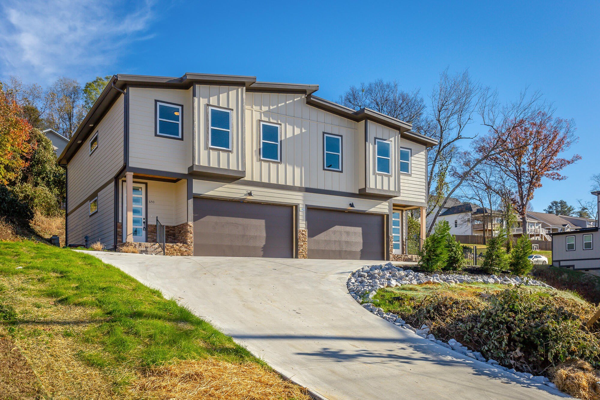 646 Ladd Avenue – photo 3