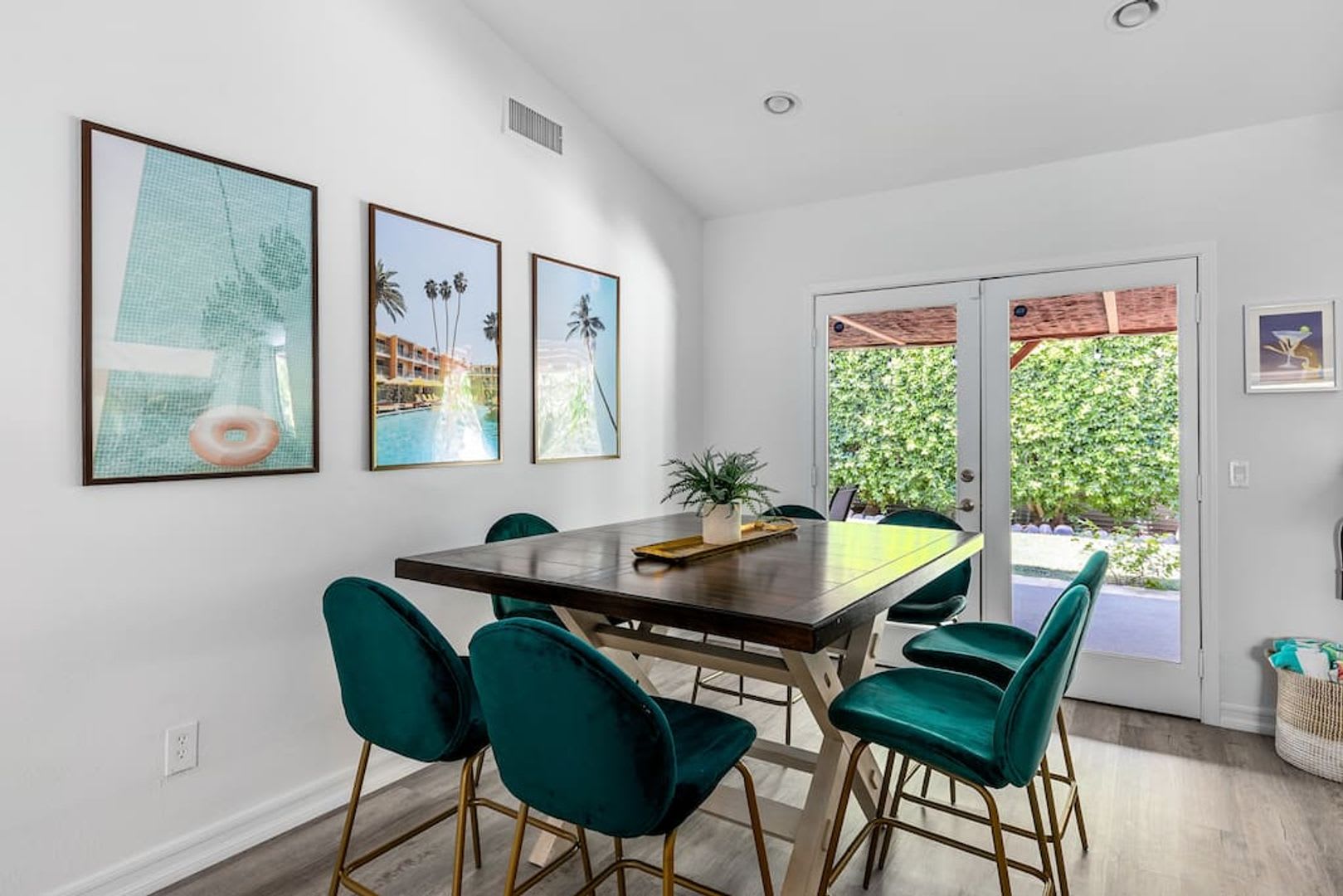 Beautiful fully furnished 3 bedroom home in Palm Springs (Monthly Only – photo 5