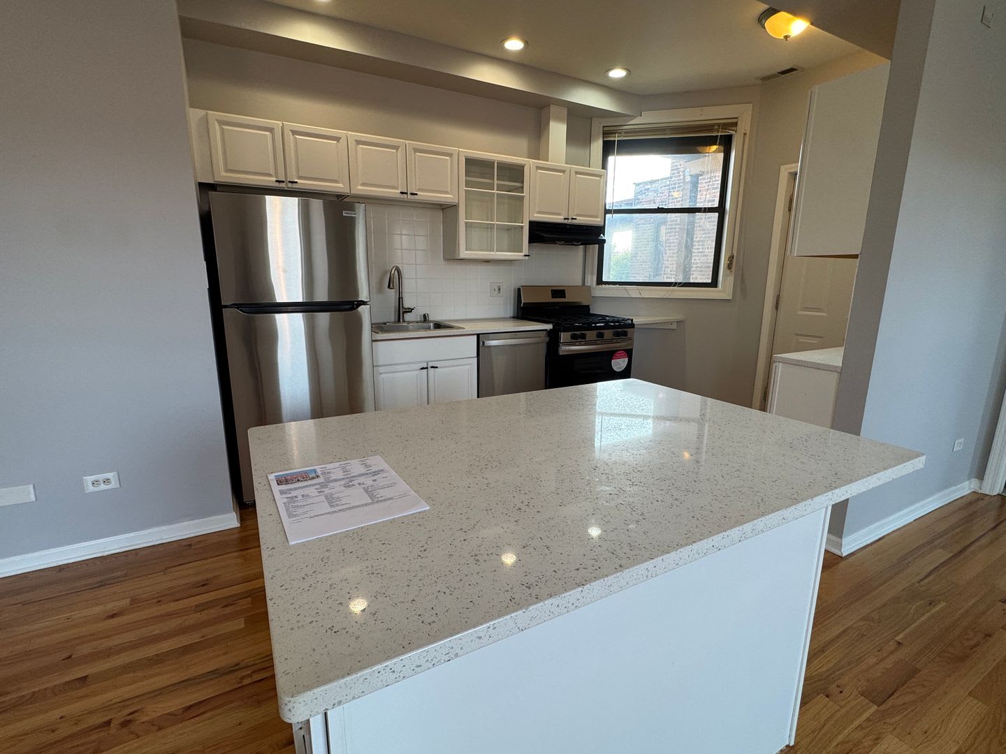 5900 S King Dr – photo 3