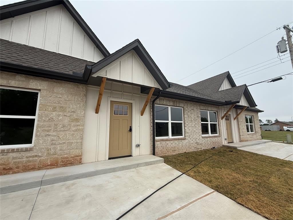 102 Walnut Street – photo 2