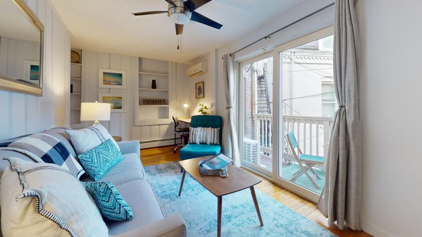 282 Washington St – photo 1