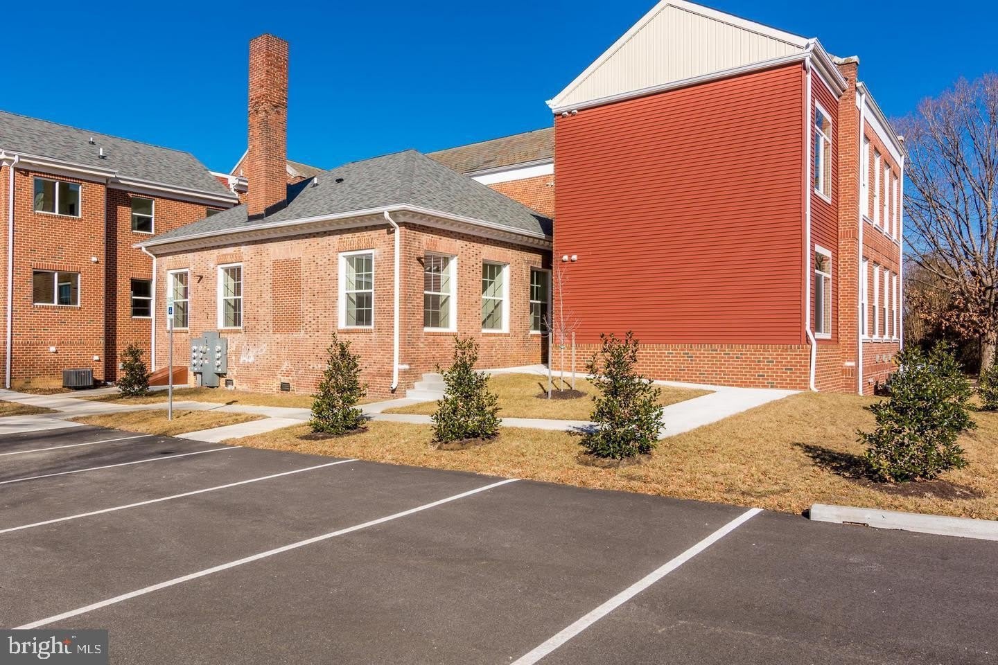 13 1ST Avenue SW – photo 5