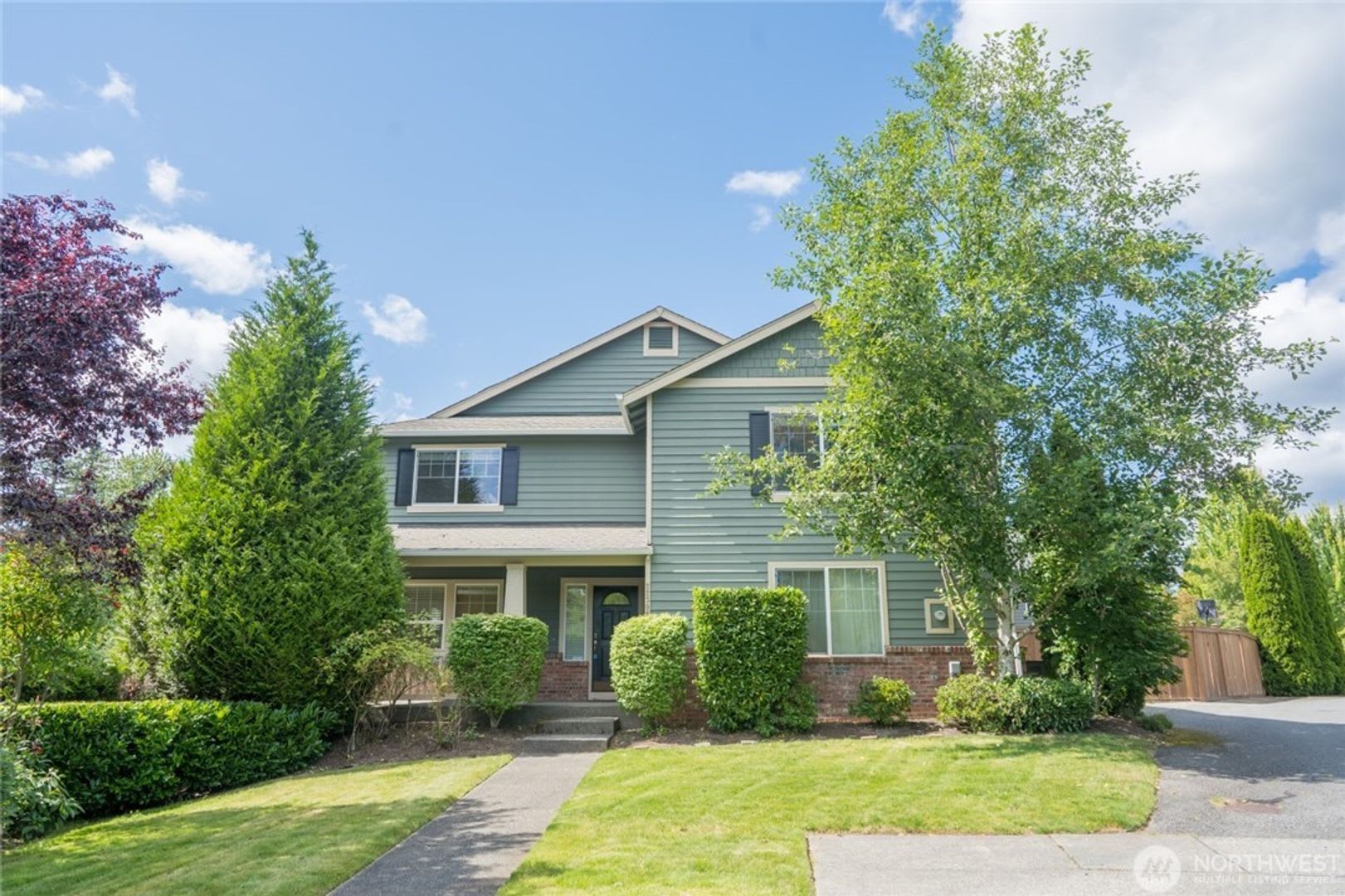 4bd/2.5ba Redmond Home – photo 1