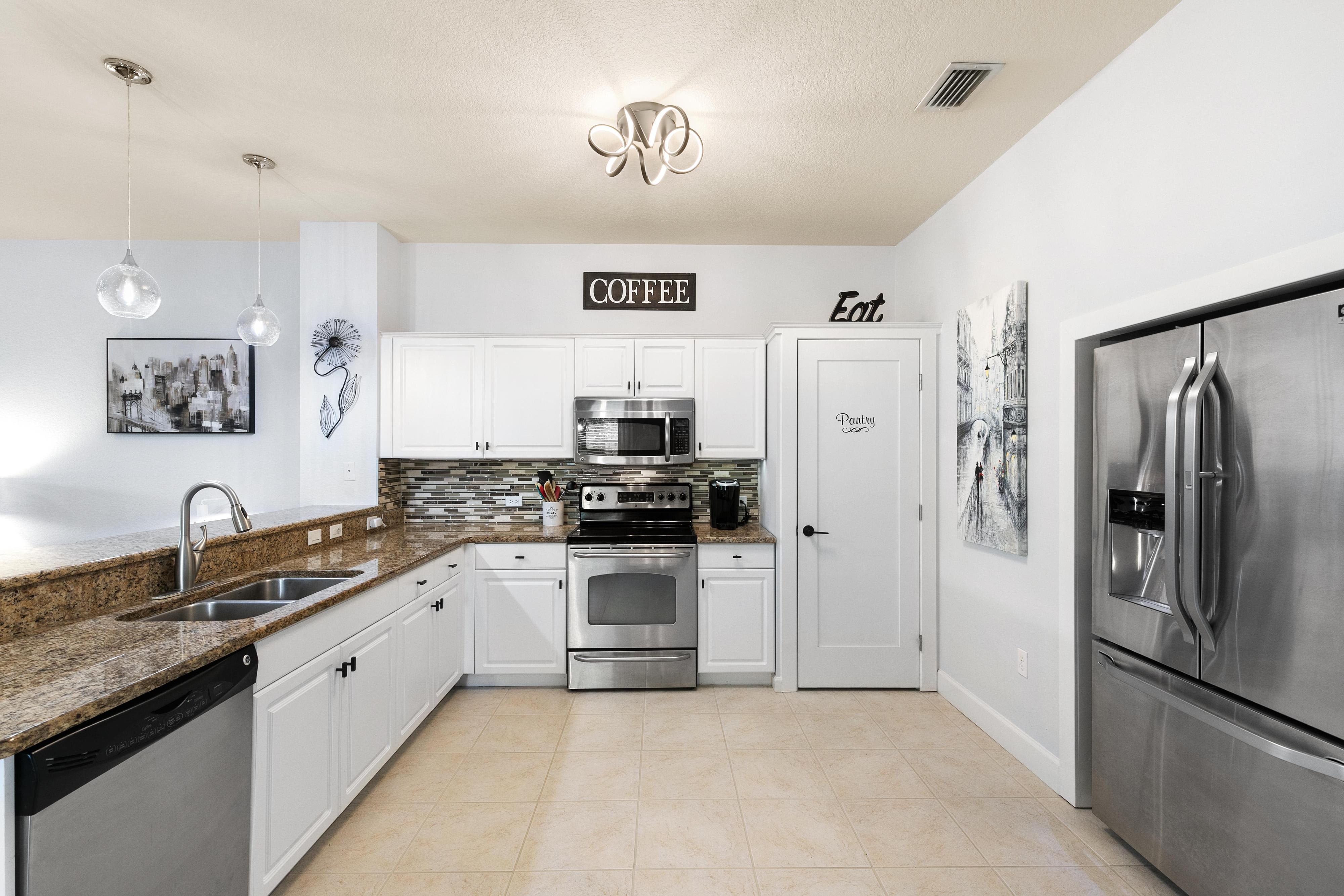 10021 Heather Ln – photo 5