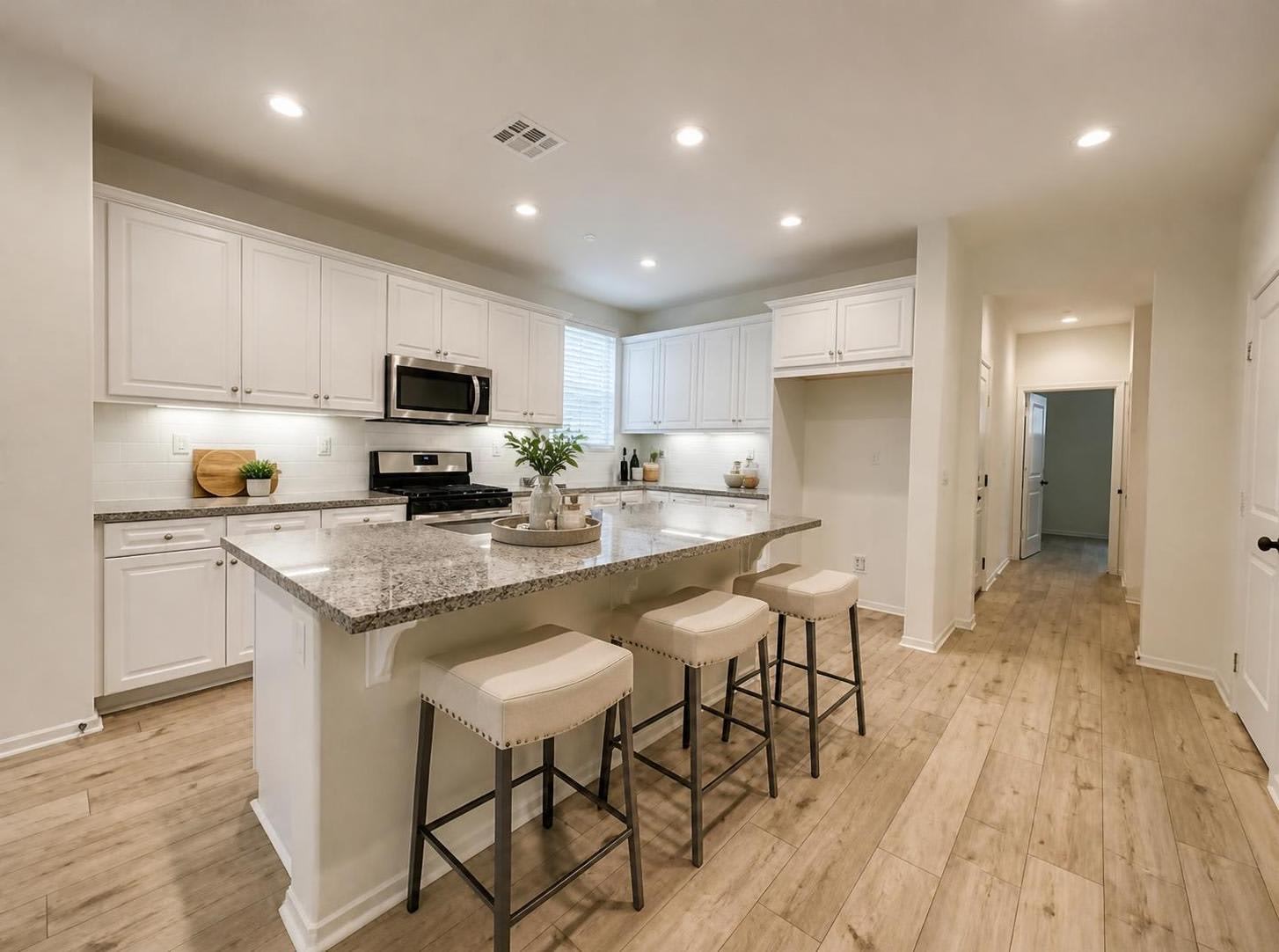 2772 East Kennedy Privado – photo 4