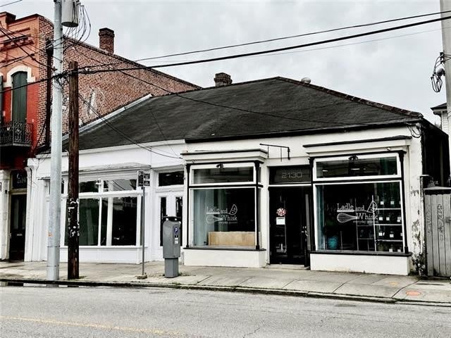 2126 MAGAZINE Street – photo 1