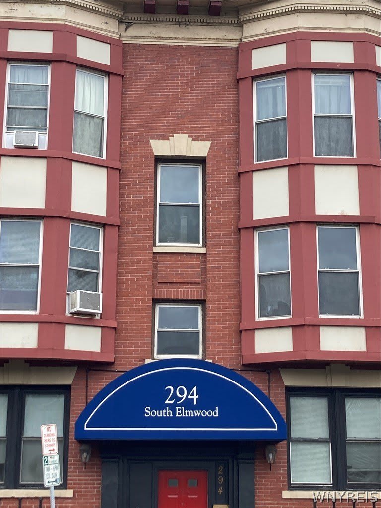 294 S Elmwood Avenue – photo 1
