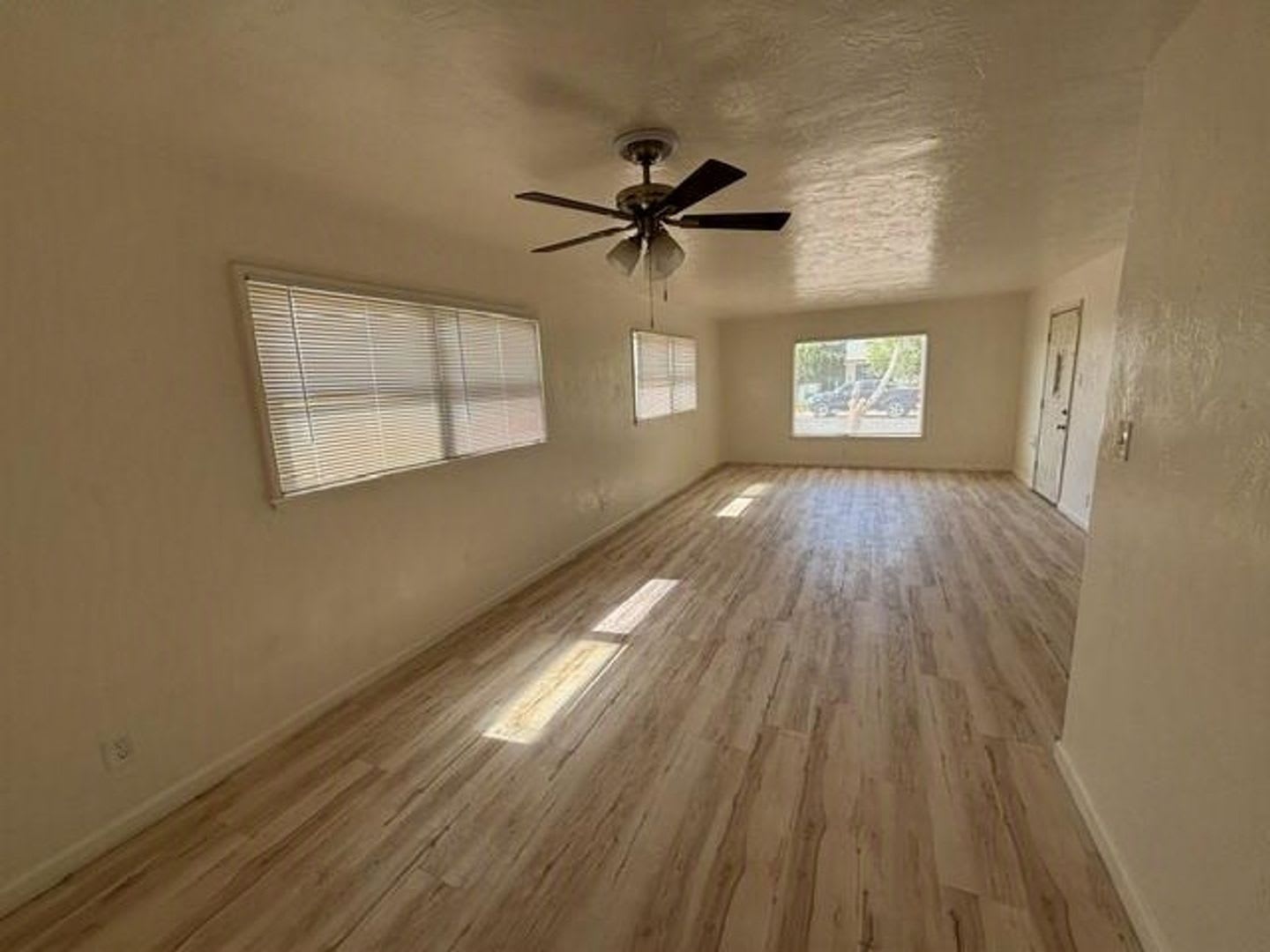 1249 Sandalwood Dr., El Centro – photo 3