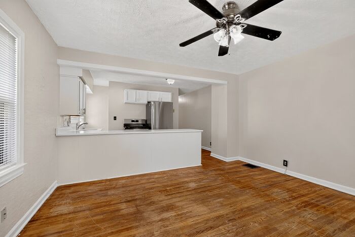 39 North Catherwood Avenue – photo 4