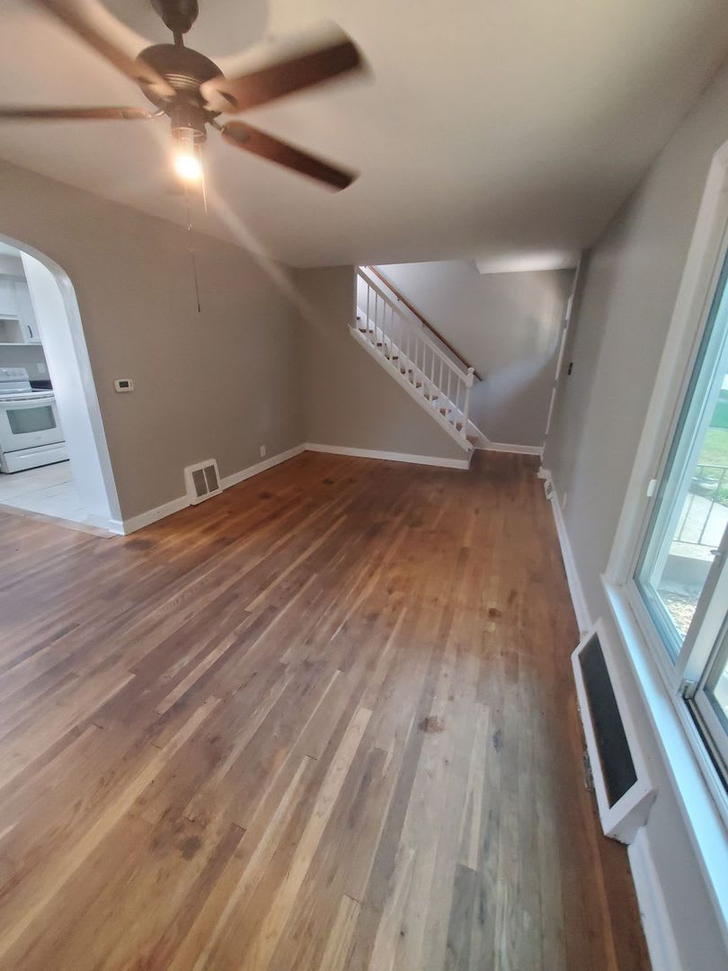 2 Bedroom 1.5 Bath single family – photo 5