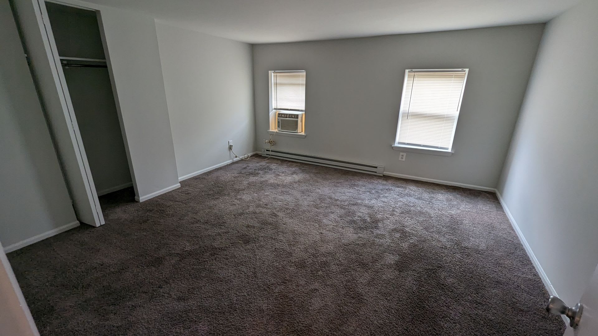 3 Bedroom Apartment With Multiple Floor Living – photo 5