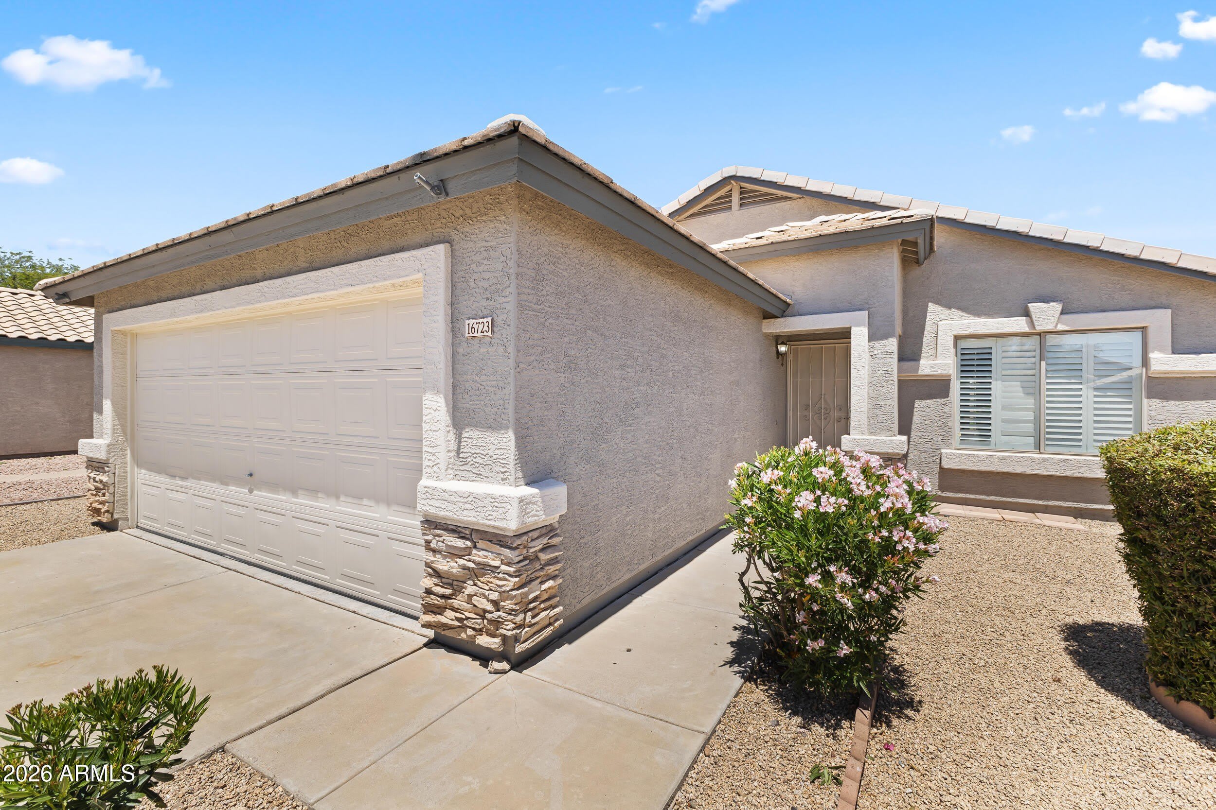 16723 N 160TH Avenue – photo 4