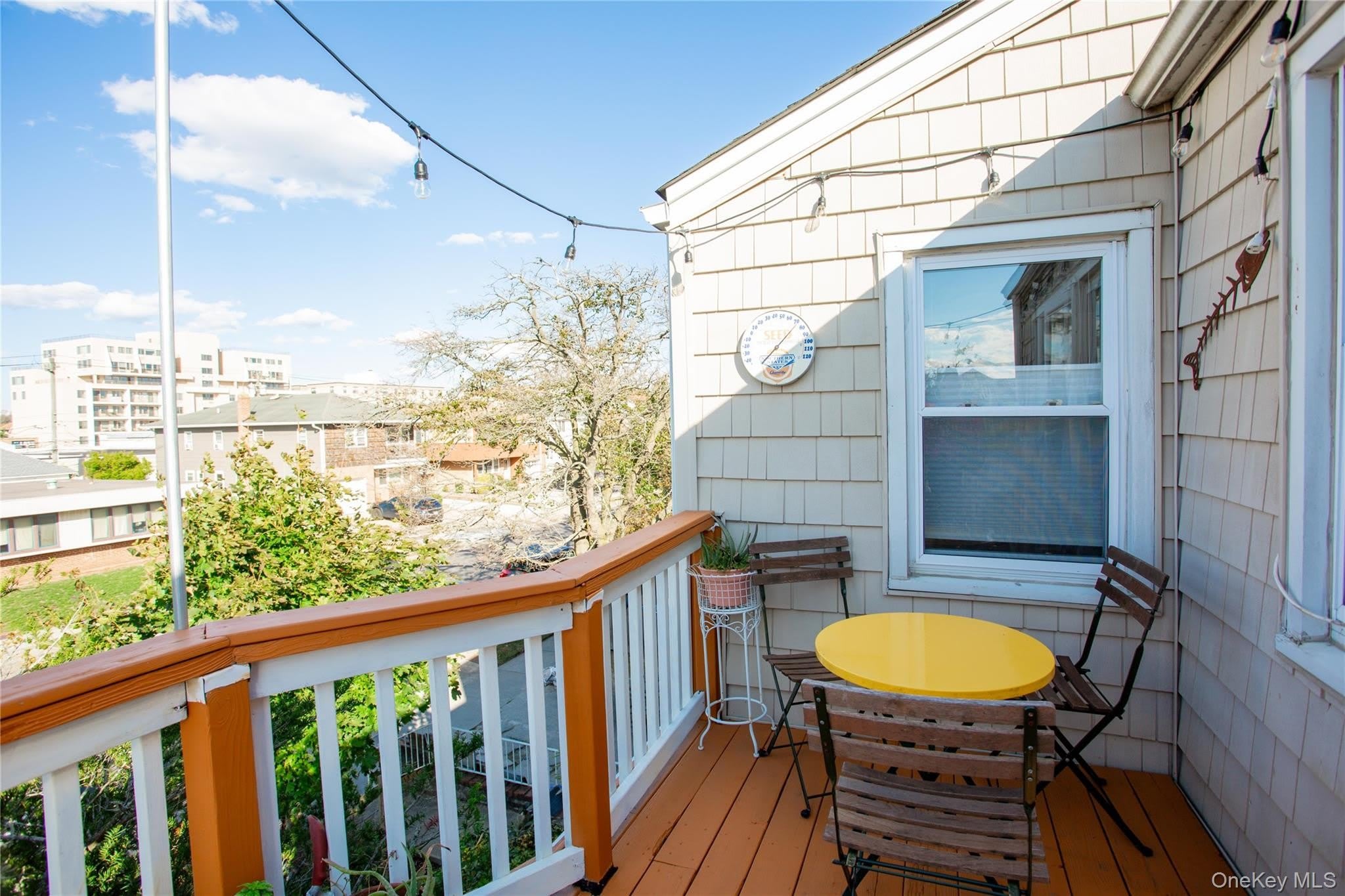 272 Laurelton Boulevard – photo 5