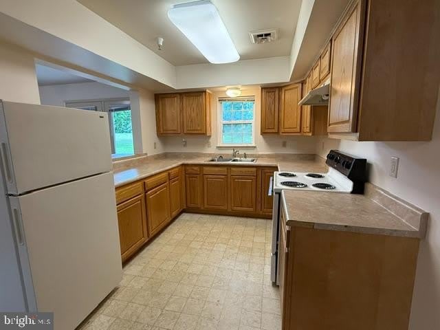 99 HOT POINT Avenue – photo 4