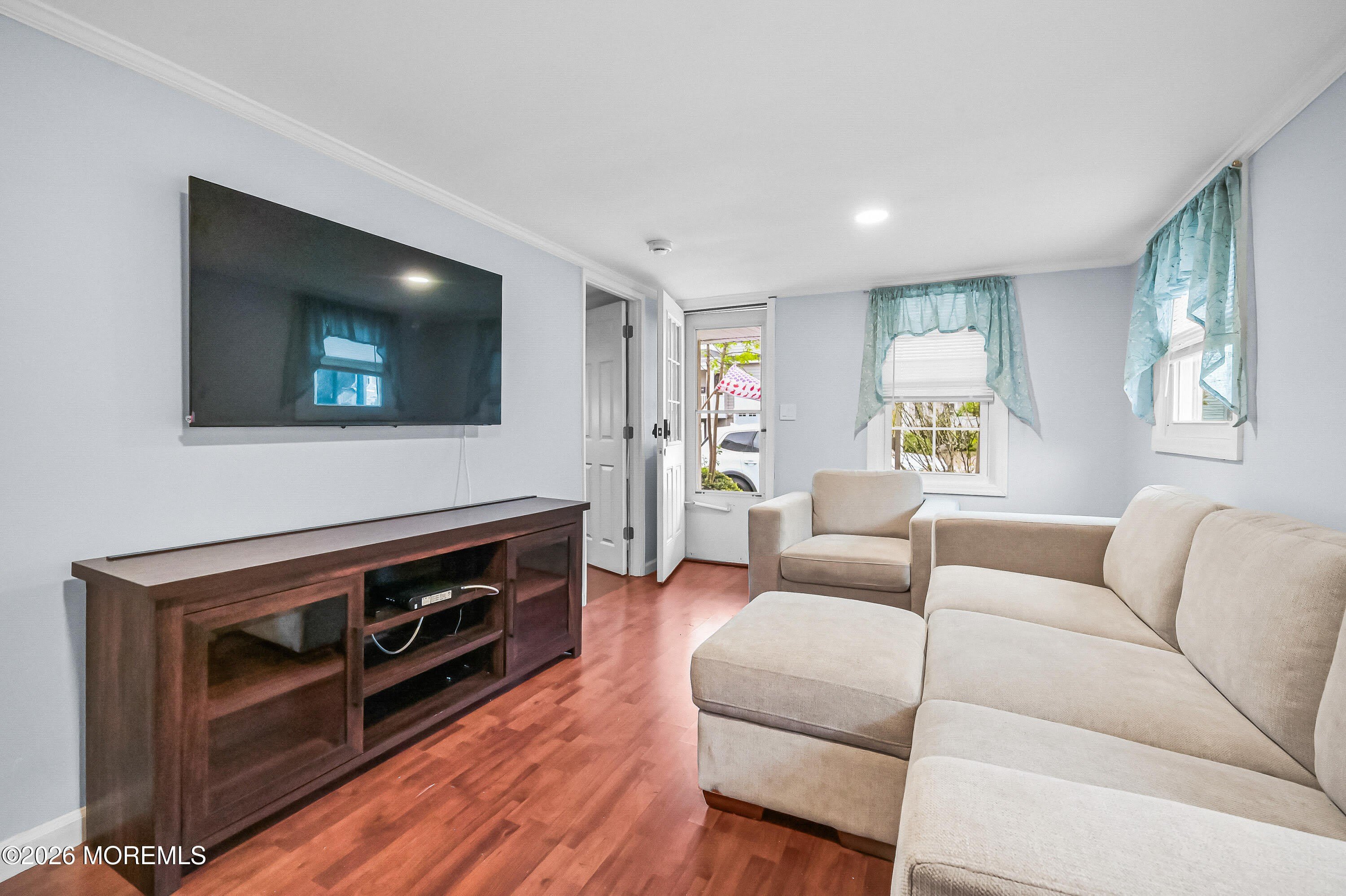 1842 Parkway – photo 5