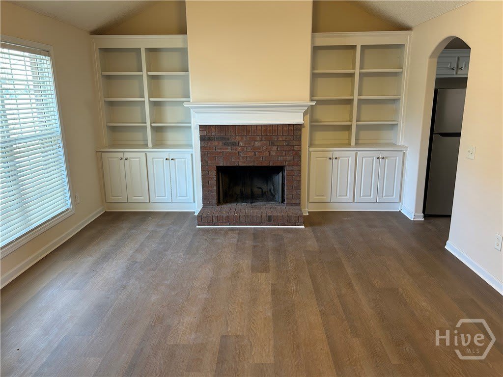 340 Sarah Drive – photo 4