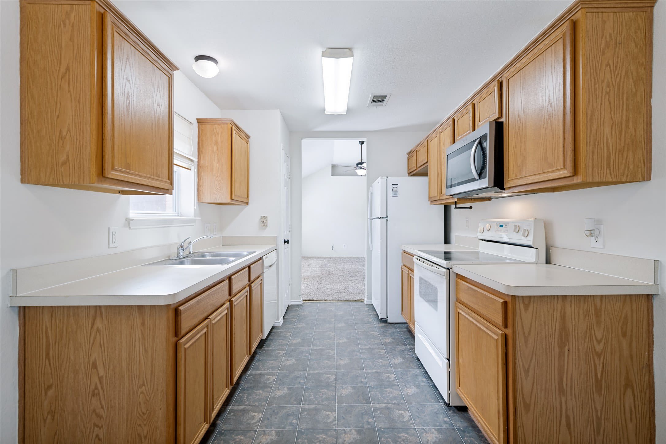 813 Cooper Lane – photo 4