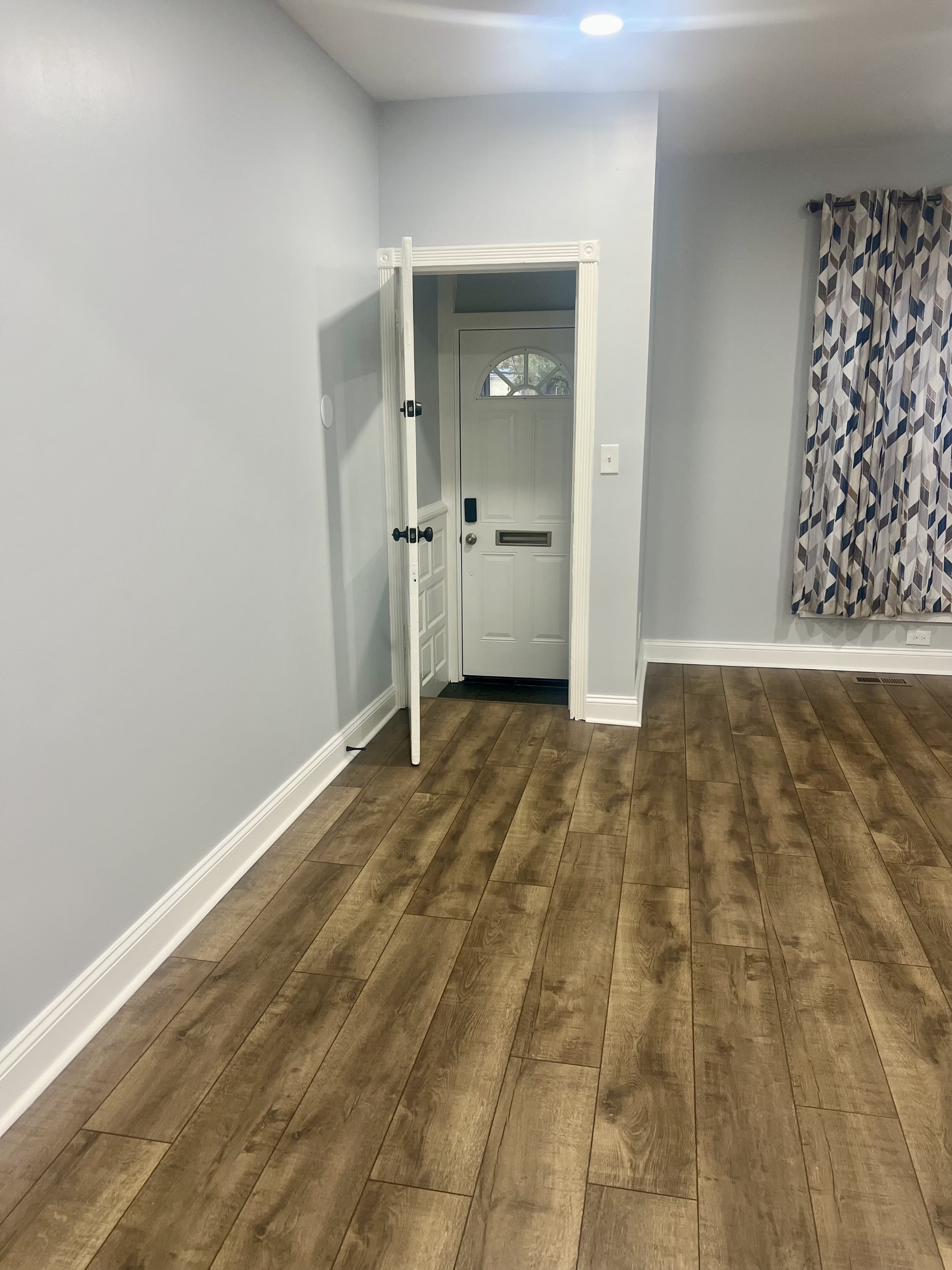 2431 McElderry Street – photo 2