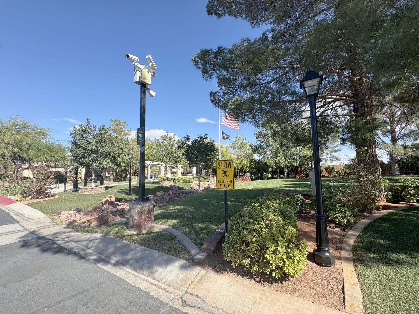 Coming Soon On 9 01 2026 Charming 3 Bedroom Single Story Home In Gated Community W Private Courtyard – photo 2