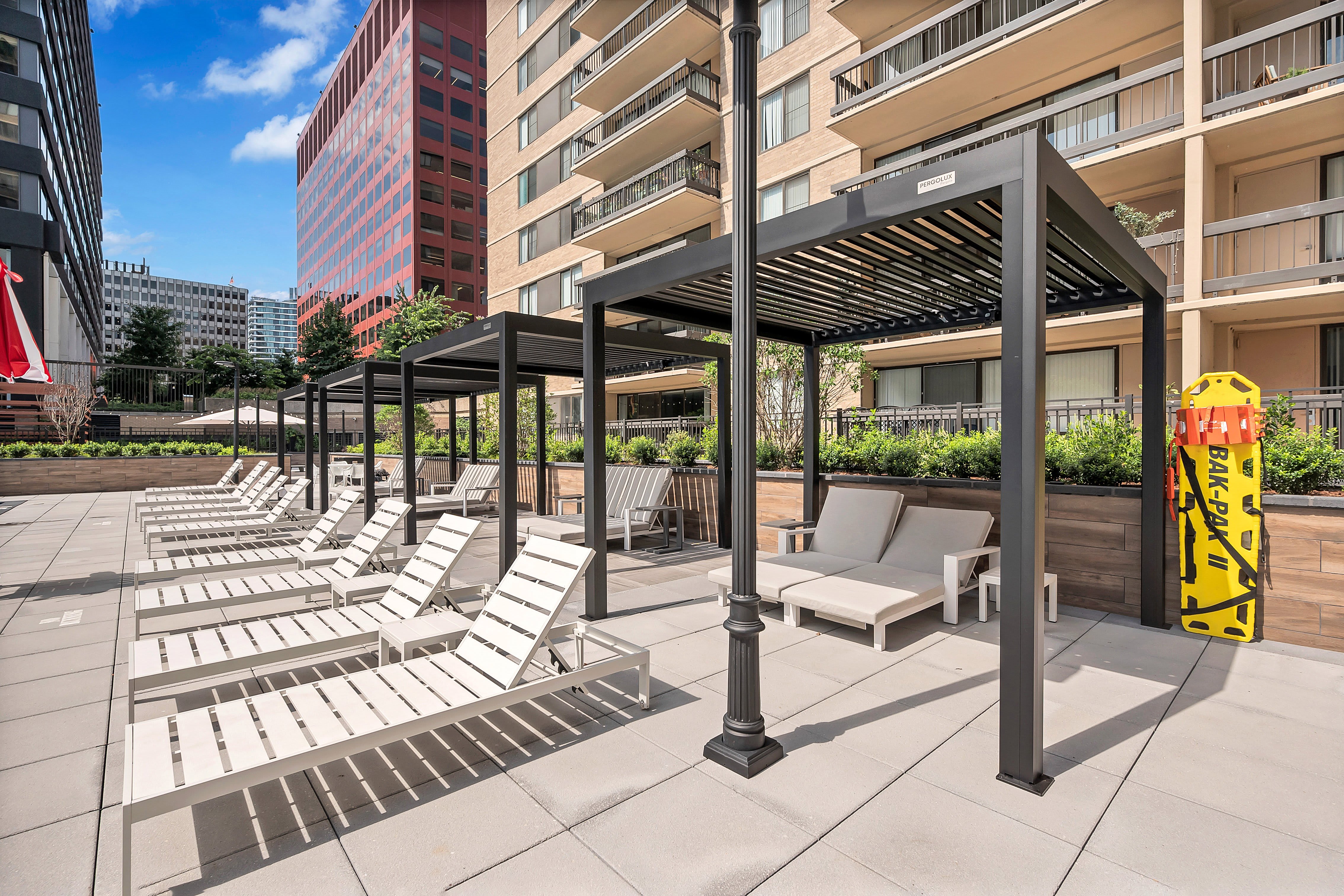 Crystal Square – photo 3