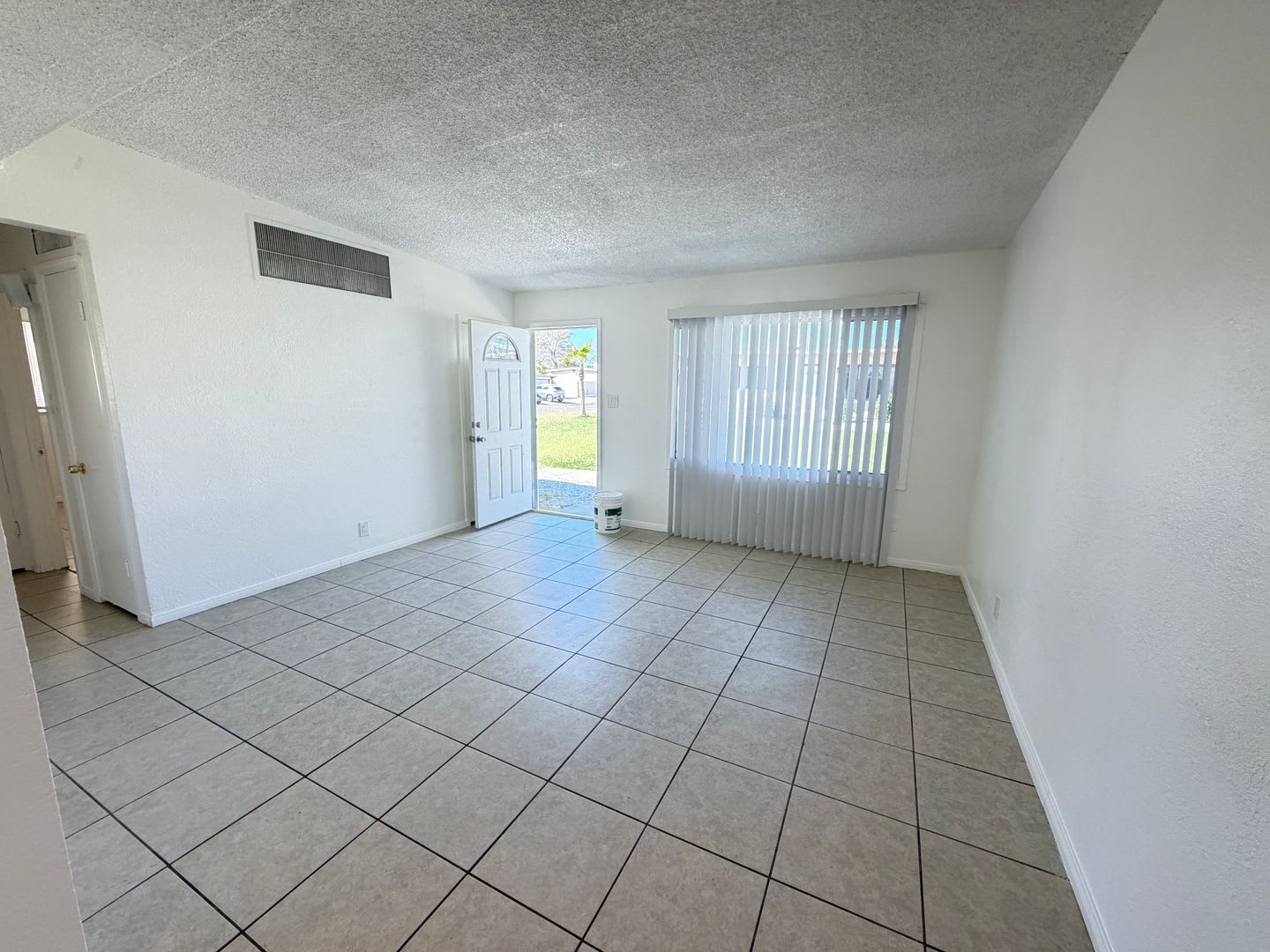 2 bedroom – photo 4