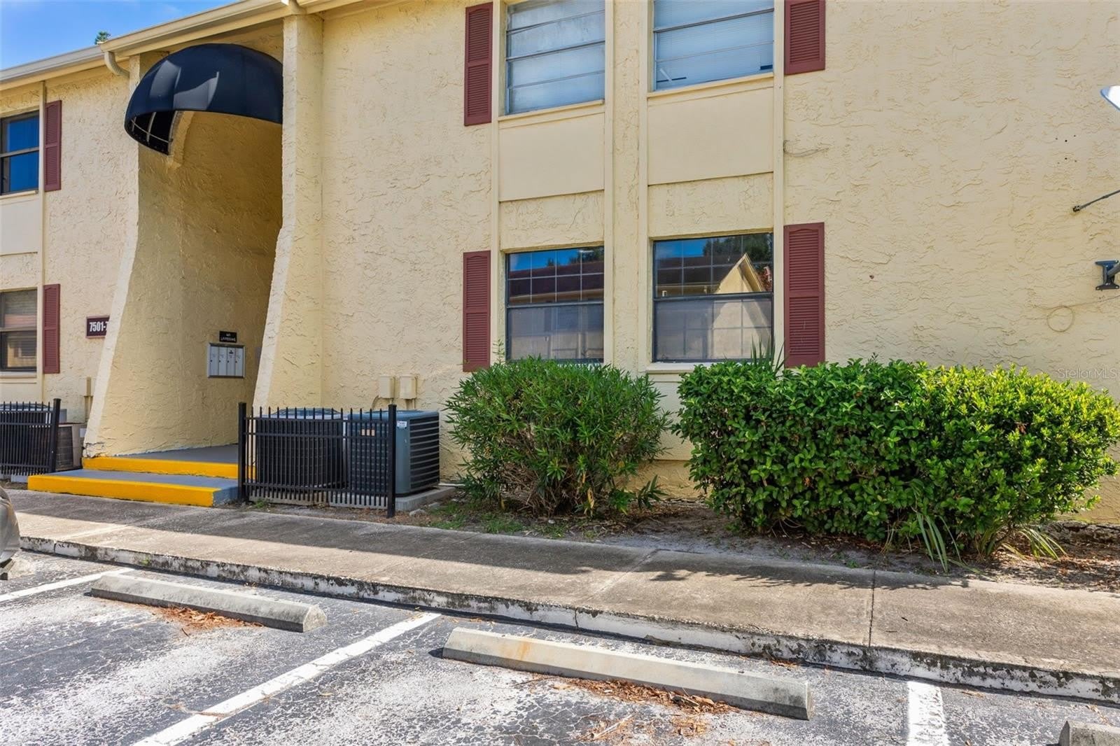 7501 DOLONITA Drive – photo 2